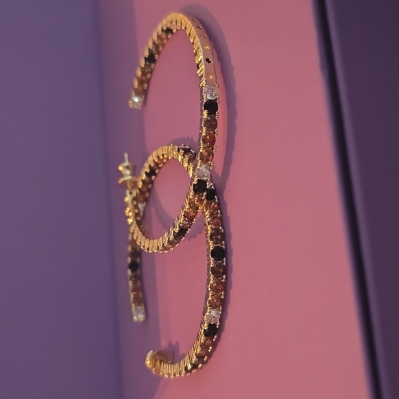 Melinda Maria Heiress 2" Hoops Chocolate Brown Ombre Gold NEW - FIRM ✨️ - Picture 3 of 4